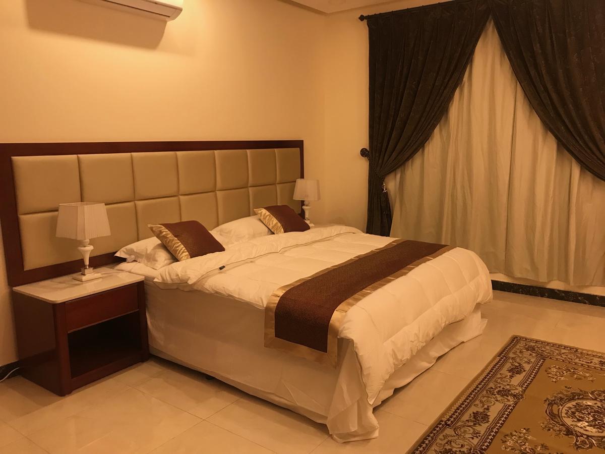 אל חובר Ashbilia Suites מראה חיצוני תמונה