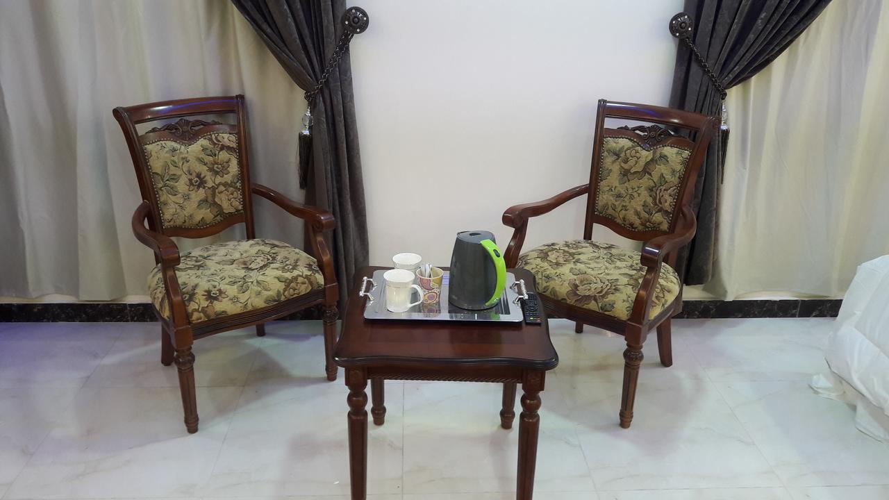 אל חובר Ashbilia Suites מראה חיצוני תמונה